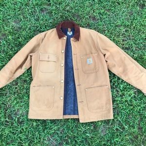 Men’s Carhartt Work jacket sz L ?